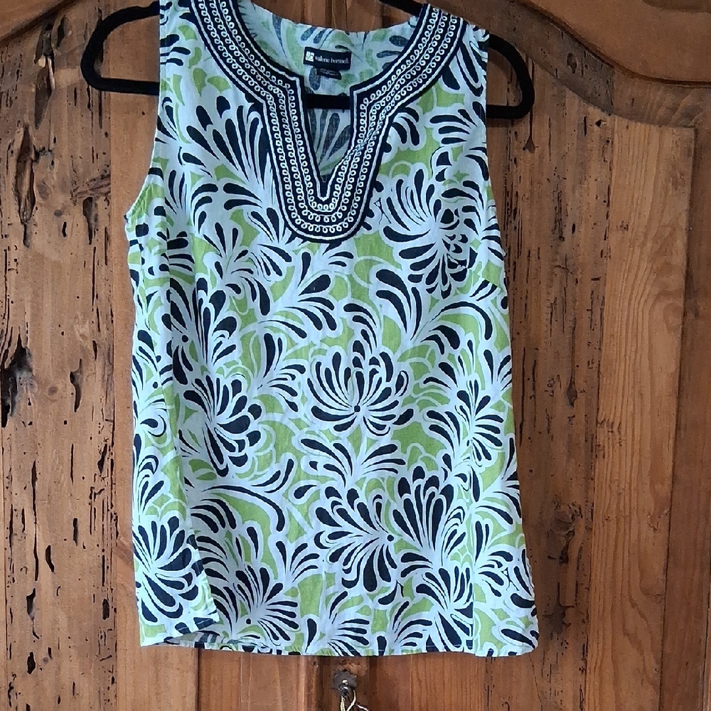 Valerie Bertinelli Green and Navy Floral Sleeveless Blouse